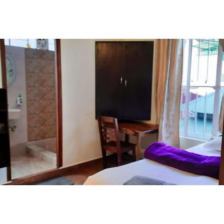 East Blue Homestay Shillong Exterior foto
